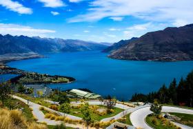 lake-wakatipi-Nouvelle-Zélande.jpg